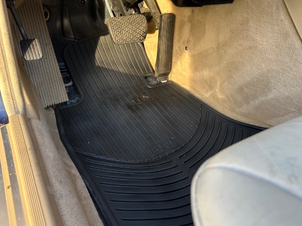 Used-1995-Mercedes-Benz-E320-Convertible-E-320