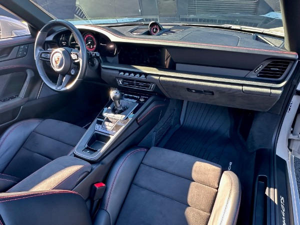 Used-2023-Porsche-911-Targa-4-GTS