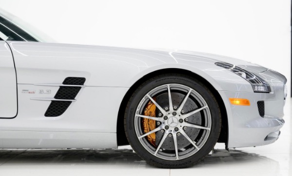 Used-2011-Mercedes-Benz-SLS-AMG-RENNtech